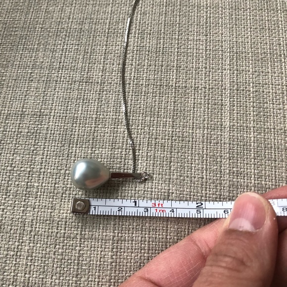 New Grey Shell baroque shaped quality Pearl and Sterling Silver Lariat - Picture 9 of 10